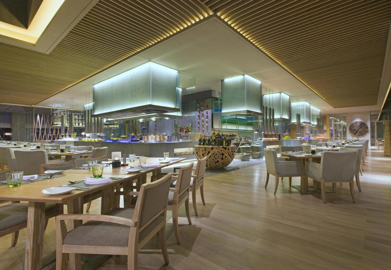 重庆威斯汀酒店餐厅家具